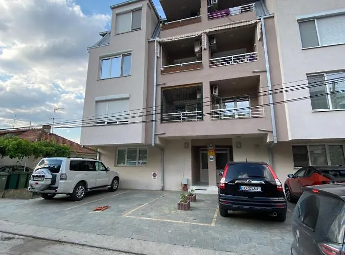 Apartment Contemporary With Amazing View Of *