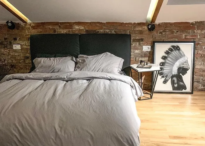 Contemporary With Amazing View Of Apartment Skopje